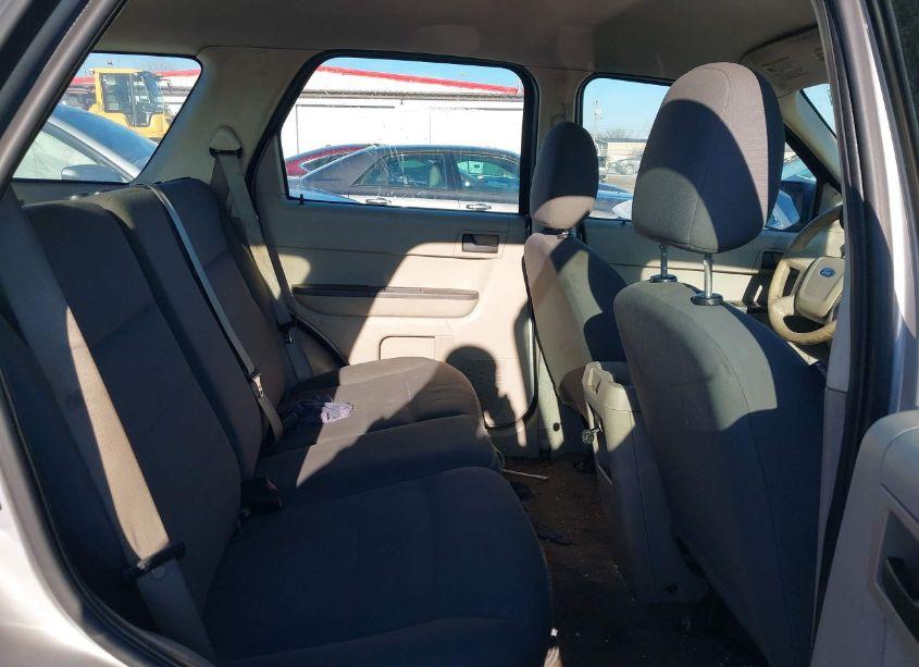 Photo 8 of 2008 Ford Escape XLS/XLS MANUAL (VIN 1FMCU02Z08KD41617)