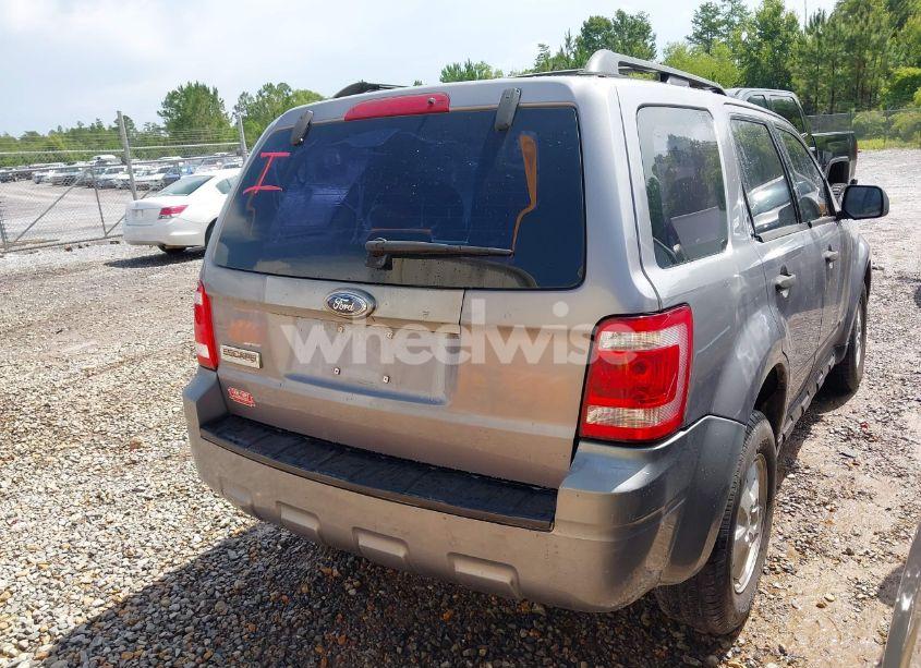 Photo 4 of 2008 Ford Escape XLS/XLS MANUAL (VIN 1FMCU02Z18KD21828)