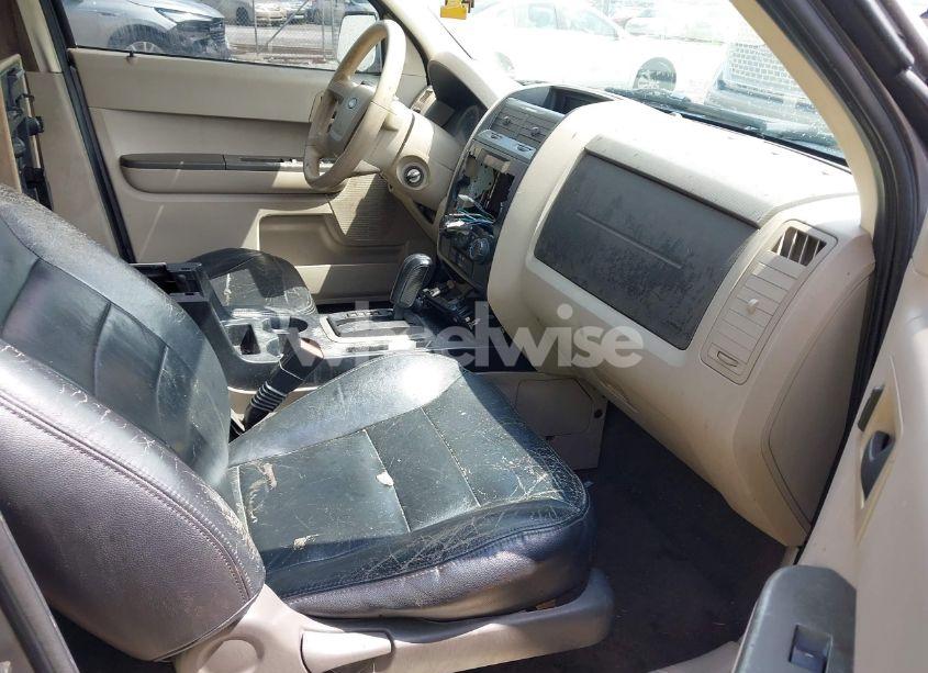 Photo 5 of 2008 Ford Escape XLS/XLS MANUAL (VIN 1FMCU02Z18KD21828)