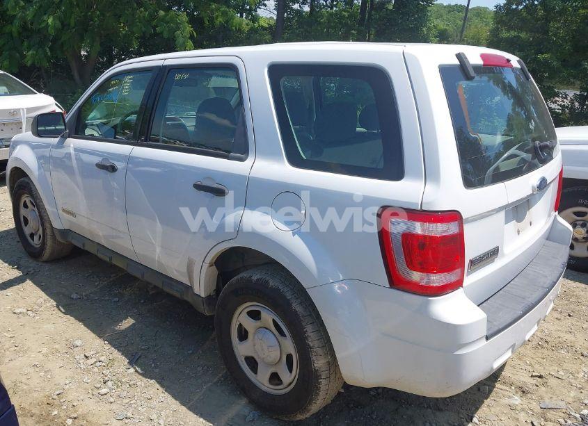 Photo 3 of 2008 Ford Escape XLS/XLS MANUAL (VIN 1FMCU02Z18KD39486)