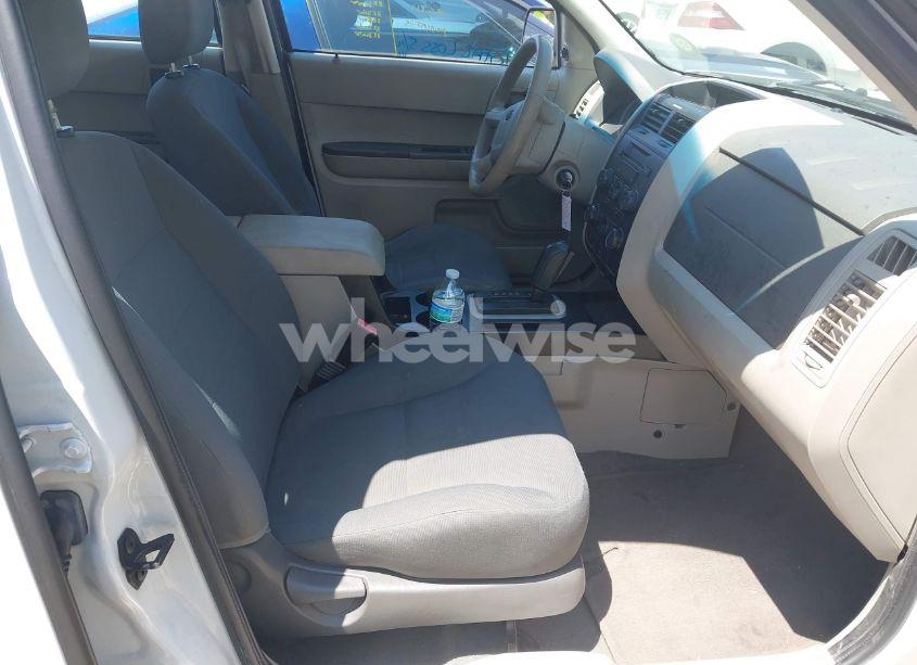 Photo 5 of 2008 Ford Escape XLS/XLS MANUAL (VIN 1FMCU02Z18KD39486)