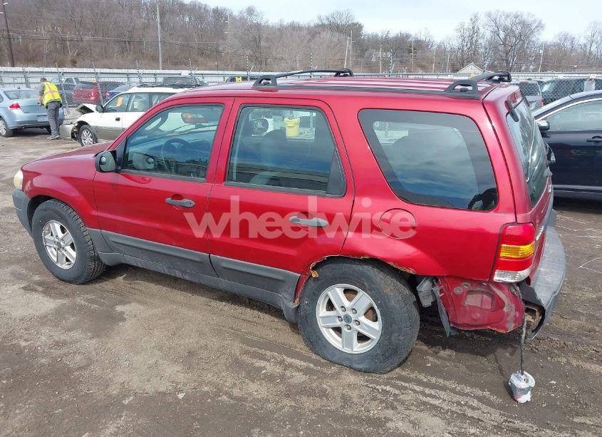 Photo 3 of 2007 Ford Escape XLS/XLS MANUAL (VIN 1FMCU02Z27KA03537)