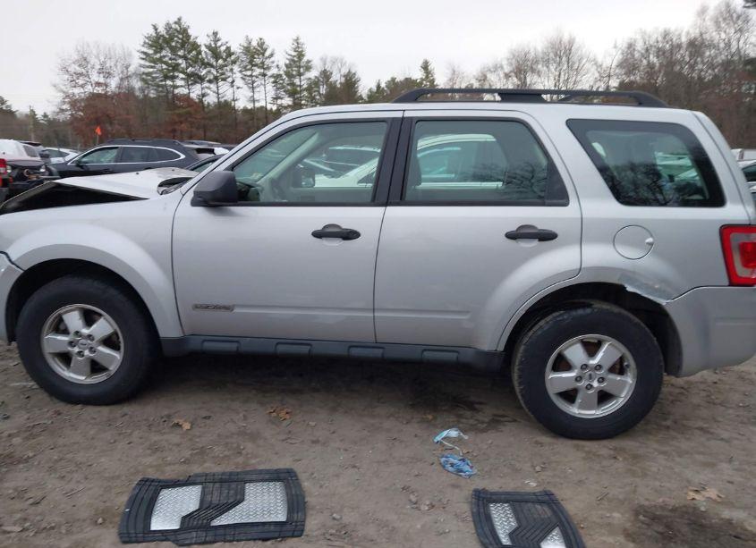 Photo 14 of 2008 Ford Escape XLS/XLS MANUAL (VIN 1FMCU02Z28KA62945)