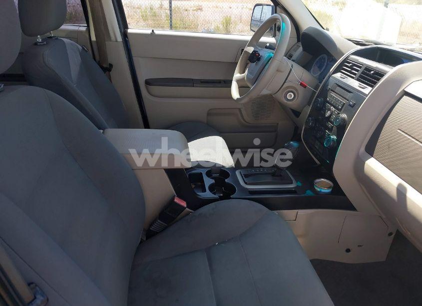 Photo 5 of 2008 Ford Escape XLS/XLS MANUAL (VIN 1FMCU02Z28KC00547)
