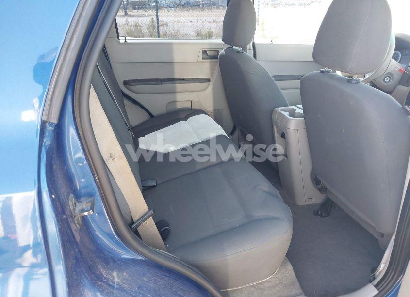 Photo 8 of 2008 Ford Escape XLS/XLS MANUAL (VIN 1FMCU02Z28KC00547)