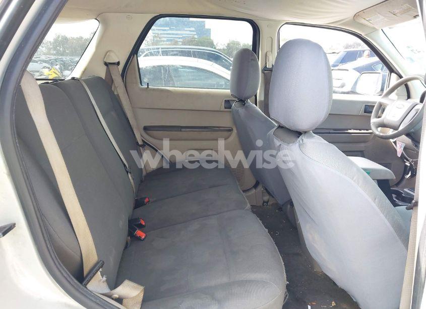 Photo 8 of 2008 Ford Escape XLS/XLS MANUAL (VIN 1FMCU02Z28KC23844)