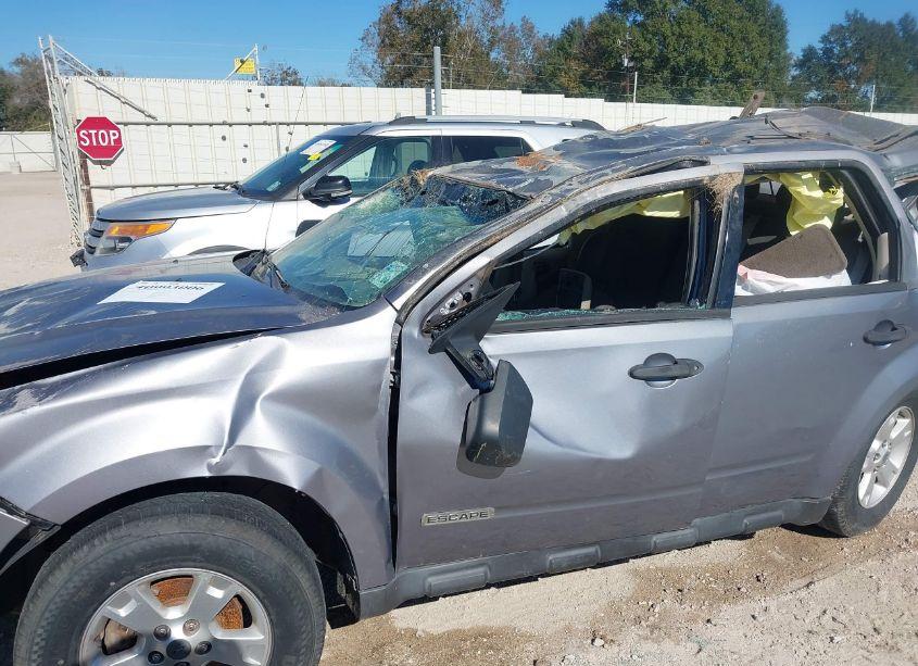 Photo 6 of 2008 Ford Escape XLS/XLS MANUAL (VIN 1FMCU02Z28KC79900)