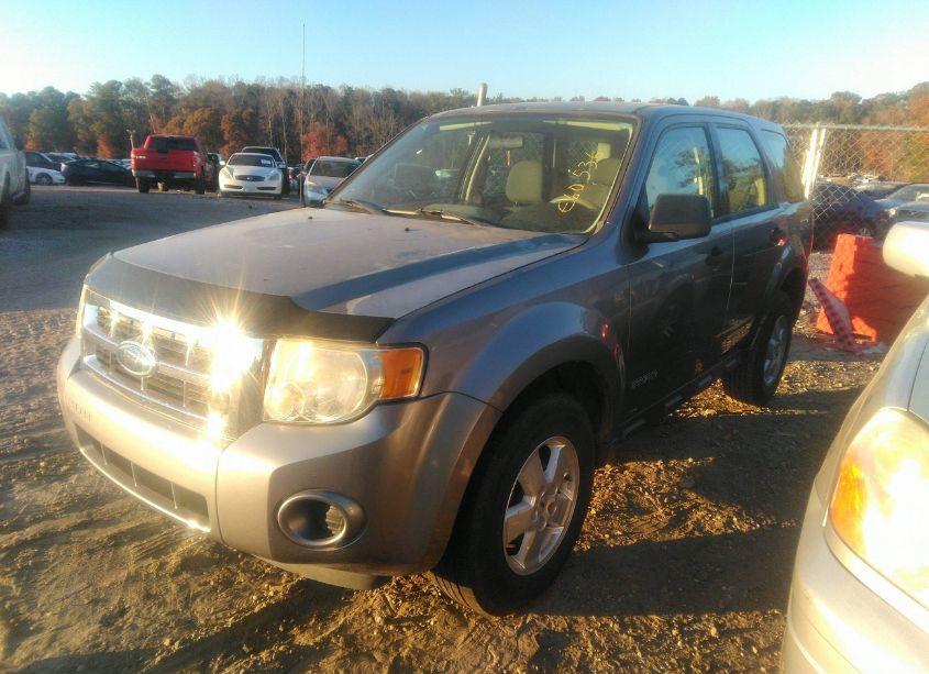 Photo 2 of 2008 Ford Escape XLS/XLS MANUAL (VIN 1FMCU02Z38KE60536)
