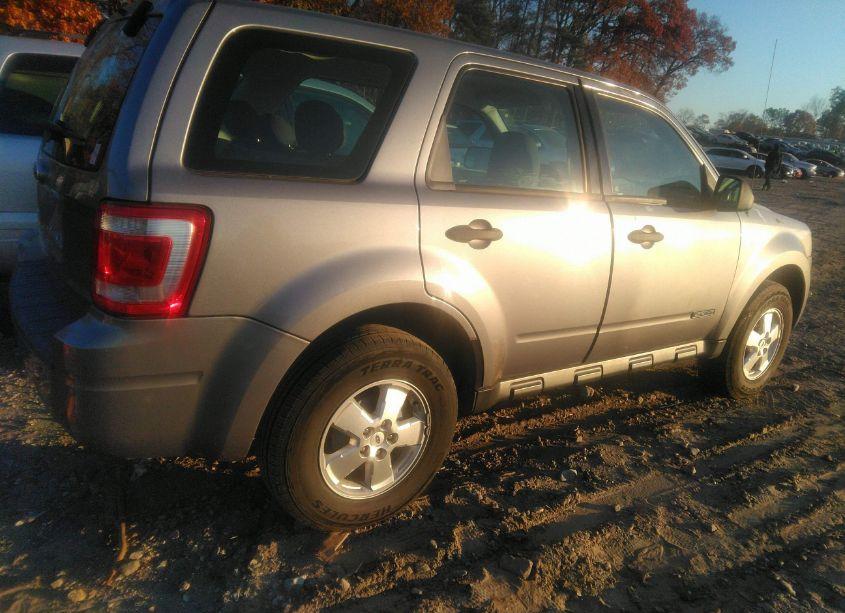 Photo 4 of 2008 Ford Escape XLS/XLS MANUAL (VIN 1FMCU02Z38KE60536)