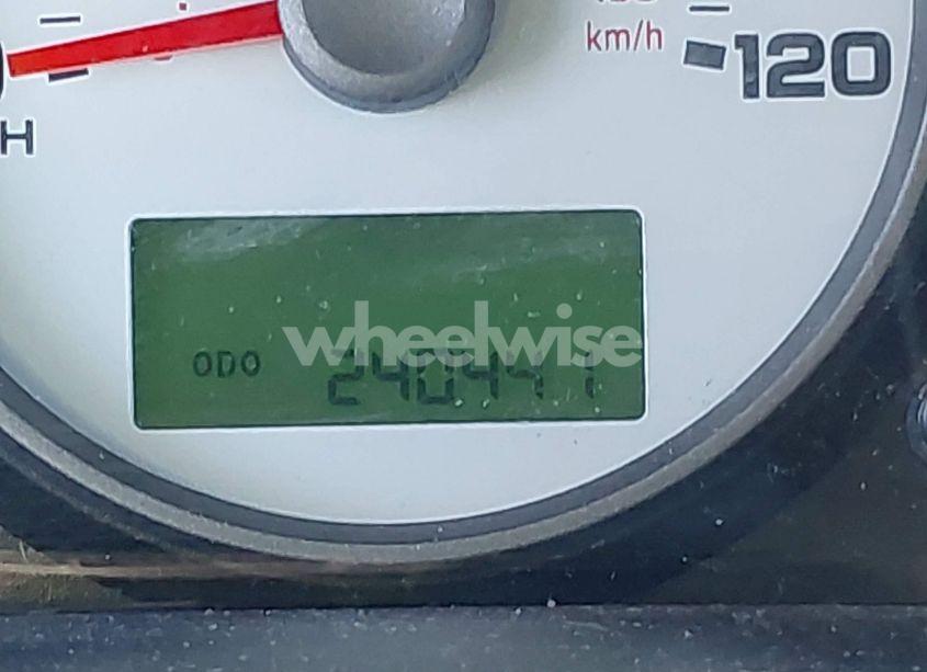 Photo 15 of 2005 Ford Escape XLS (VIN 1FMCU02Z45KB75212)