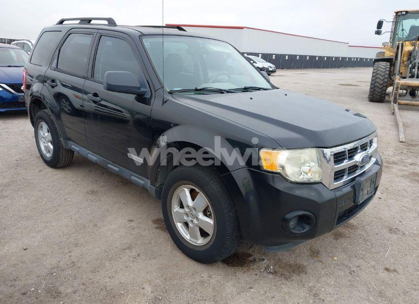 2008 Ford Escape XLS (VIN 1FMCU02Z48KA81142) main photo