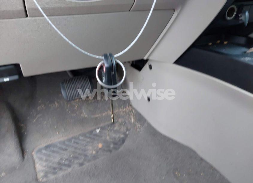 Photo 11 of 2008 Ford Escape XLS (VIN 1FMCU02Z48KA81142)