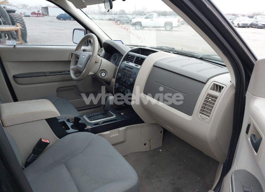 Photo 5 of 2008 Ford Escape XLS (VIN 1FMCU02Z48KA81142)