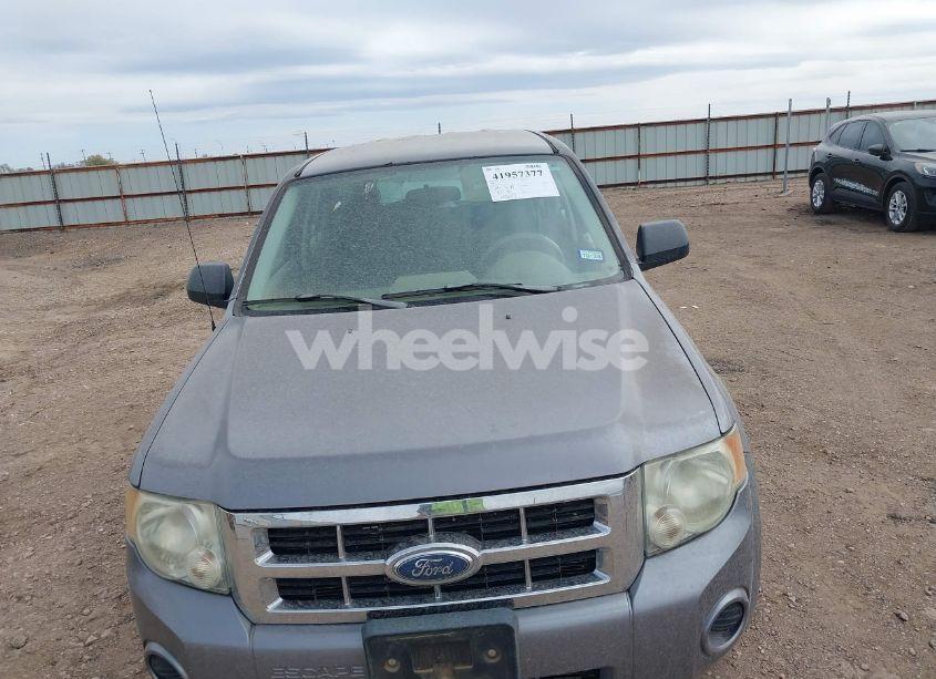 Photo 6 of 2008 Ford Escape XLS/XLS MANUAL (VIN 1FMCU02Z58KA18082)
