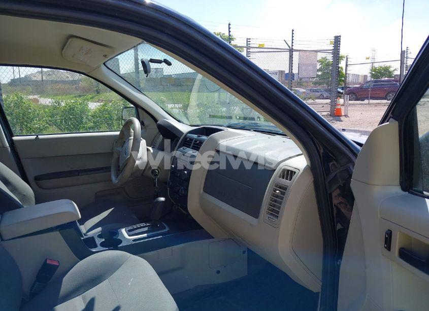 Photo 5 of 2008 Ford Escape XLS/XLS MANUAL (VIN 1FMCU02Z58KE21611)