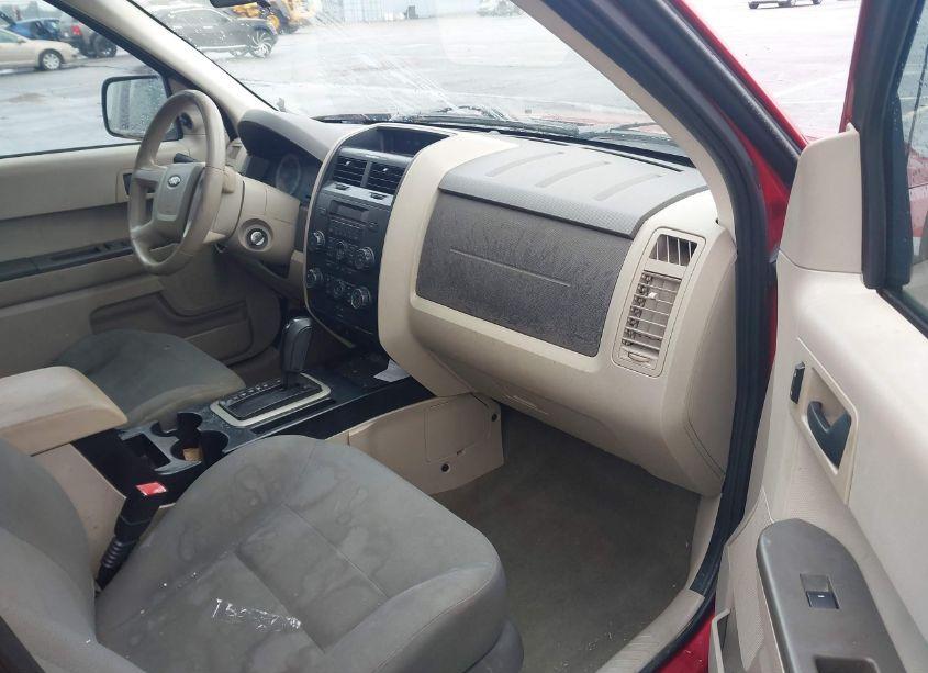 Photo 5 of 2008 Ford Escape XLS/XLS MANUAL (VIN 1FMCU02Z78KA17421)