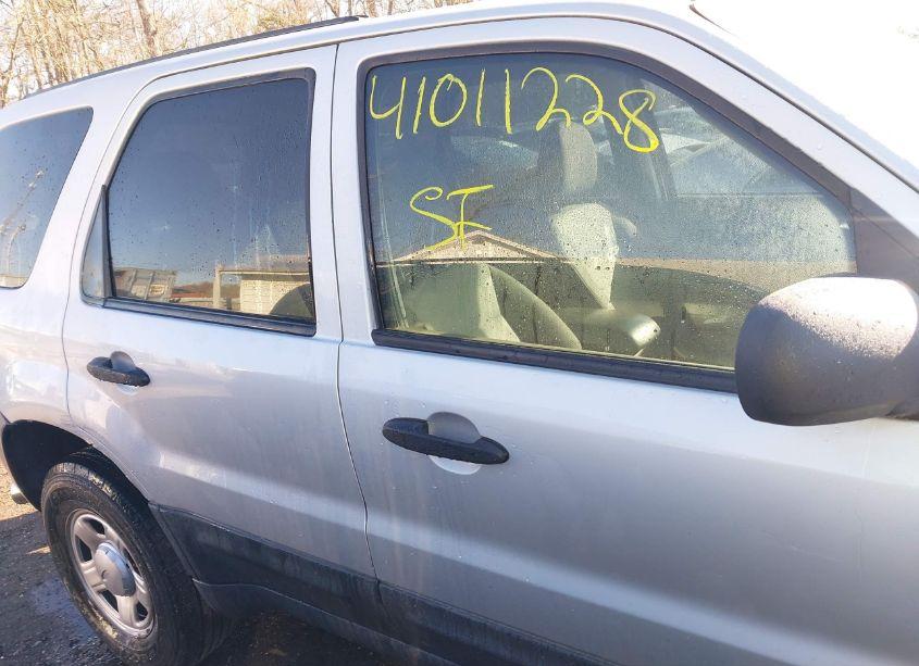 Photo 13 of 2006 Ford Escape XLS (VIN 1FMCU02Z86KA40879)