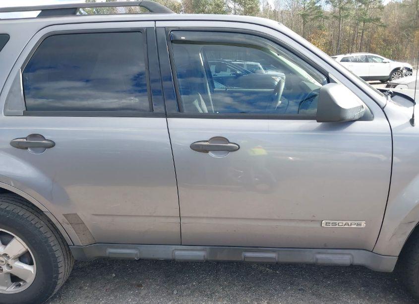 Photo 13 of 2008 Ford Escape XLS/XLS MANUAL (VIN 1FMCU02Z88KB01988)