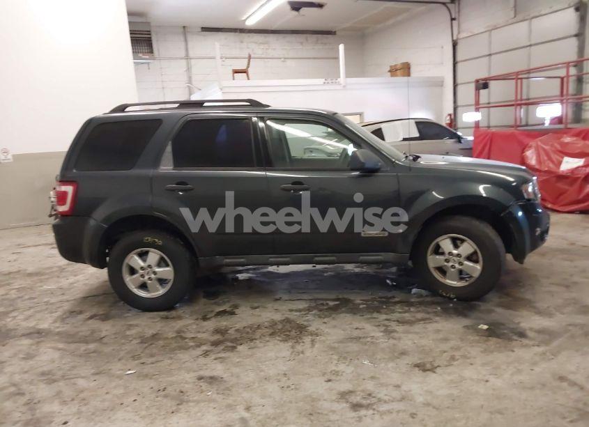 Photo 13 of 2008 Ford Escape XLS (VIN 1FMCU02Z88KC80632)