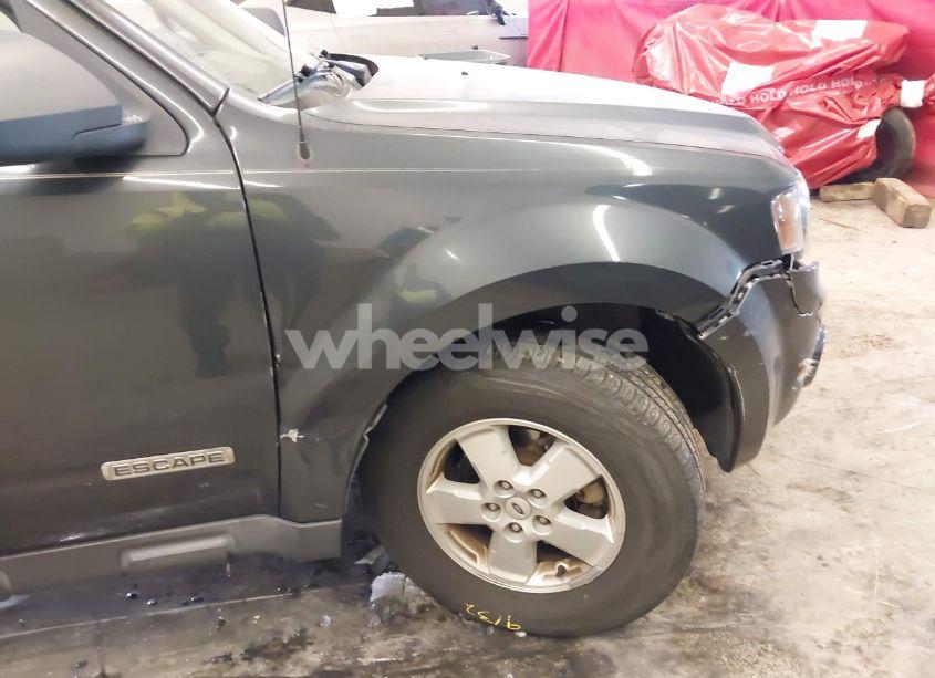 Photo 17 of 2008 Ford Escape XLS (VIN 1FMCU02Z88KC80632)