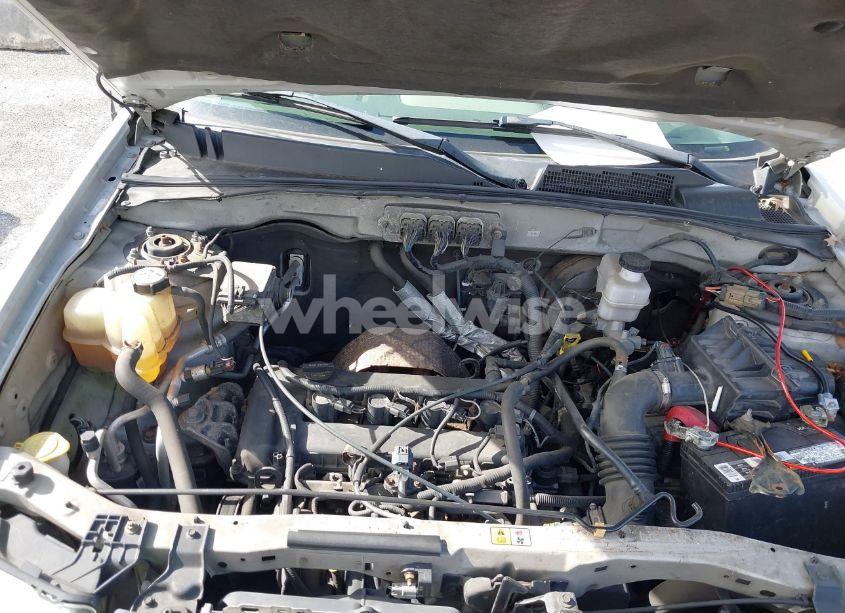 Photo 10 of 2008 Ford Escape XLS/XLS MANUAL (VIN 1FMCU02Z88KE74626)