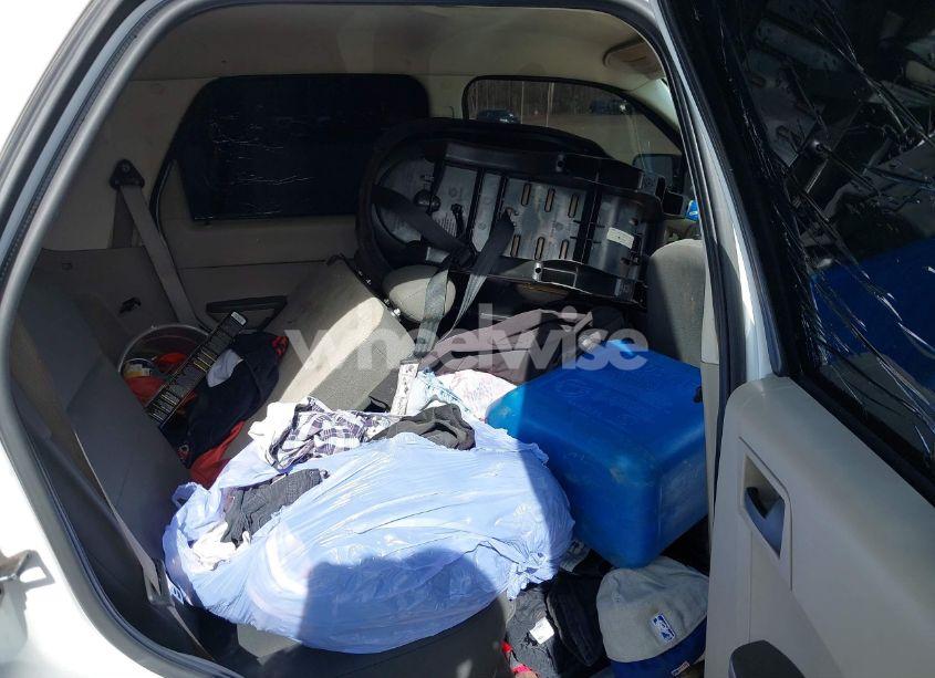 Photo 8 of 2008 Ford Escape XLS/XLS MANUAL (VIN 1FMCU02Z88KE74626)