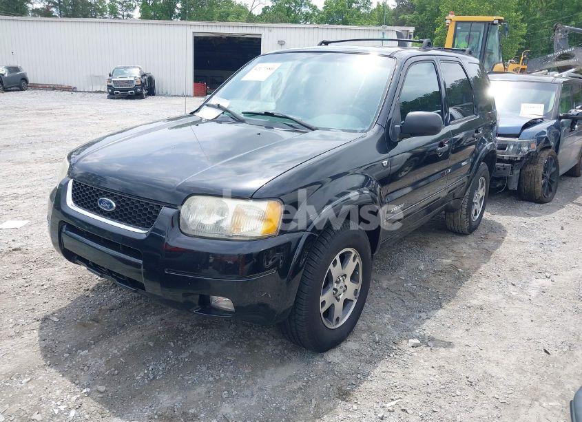 Photo 2 of 2002 Ford Escape XLT (VIN 1FMCU03102KC59998)