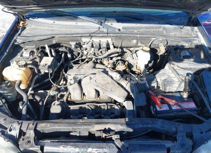 Photo 10 of 2005 Ford Escape XLT (VIN 1FMCU03105KA57618)