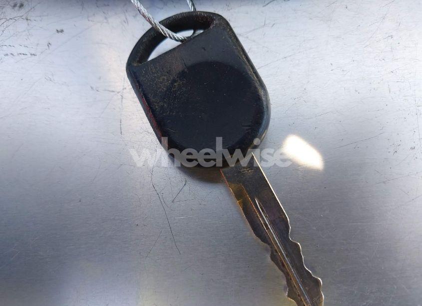 Photo 11 of 2005 Ford Escape XLT (VIN 1FMCU03105KA57618)