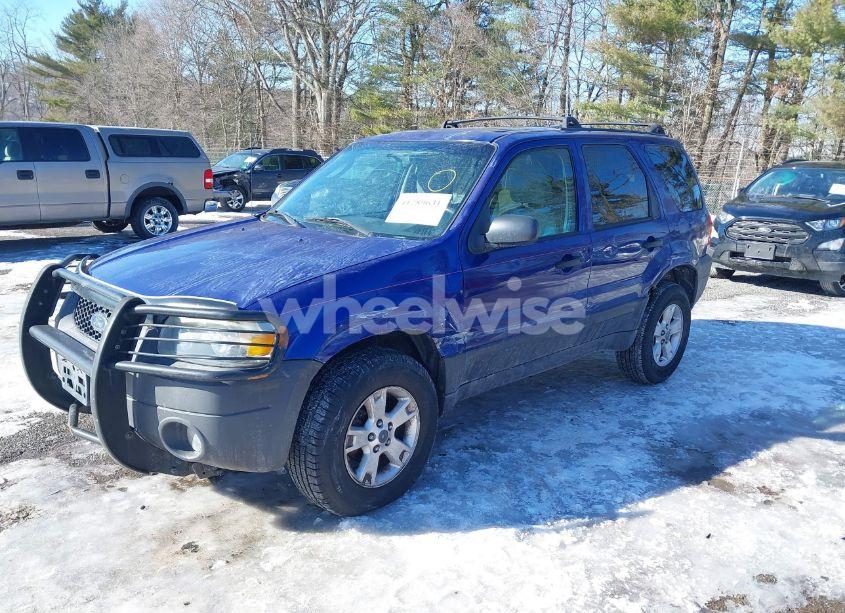 Photo 2 of 2005 Ford Escape XLT (VIN 1FMCU03105KA57618)