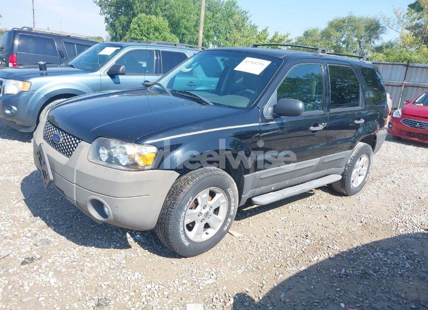 Photo 2 of 2007 Ford Escape XLT/XLT SPORT (VIN 1FMCU03107KB07789)