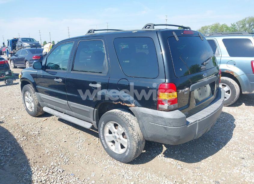 Photo 3 of 2007 Ford Escape XLT/XLT SPORT (VIN 1FMCU03107KB07789)