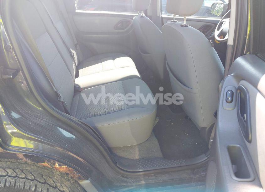 Photo 8 of 2007 Ford Escape XLT/XLT SPORT (VIN 1FMCU03107KB07789)