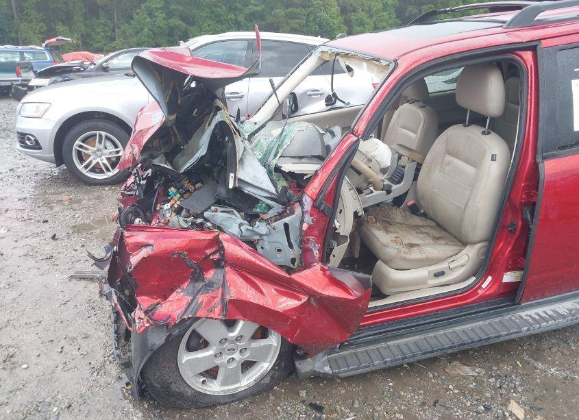 Photo 6 of 2008 Ford Escape XLT (VIN 1FMCU03108KA59907)