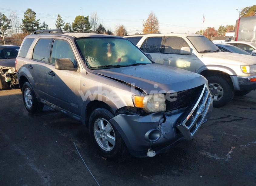 2008 Ford Escape XLT (VIN 1FMCU03108KA83382) main photo