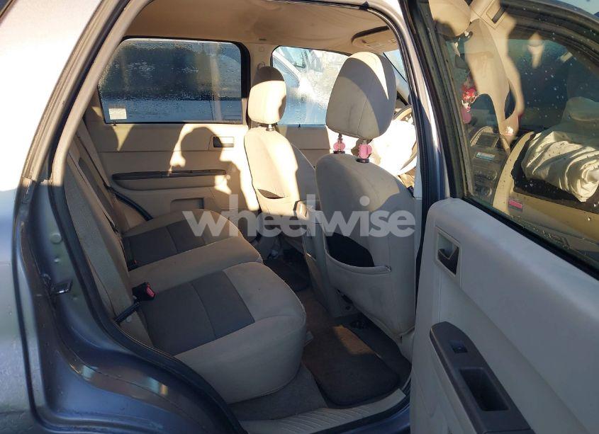 Photo 8 of 2008 Ford Escape XLT (VIN 1FMCU03108KA83382)