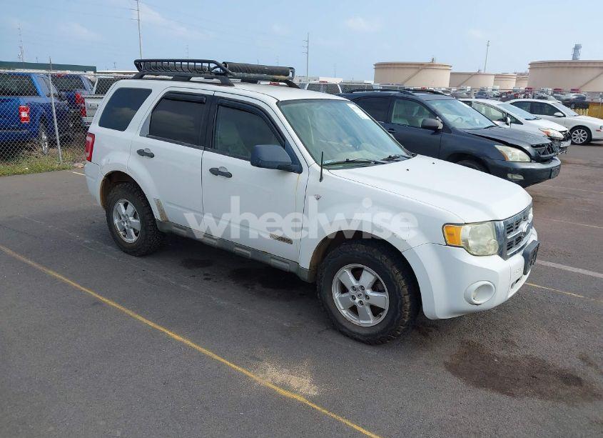 2008 Ford Escape XLT (VIN 1FMCU03108KB46836) main photo