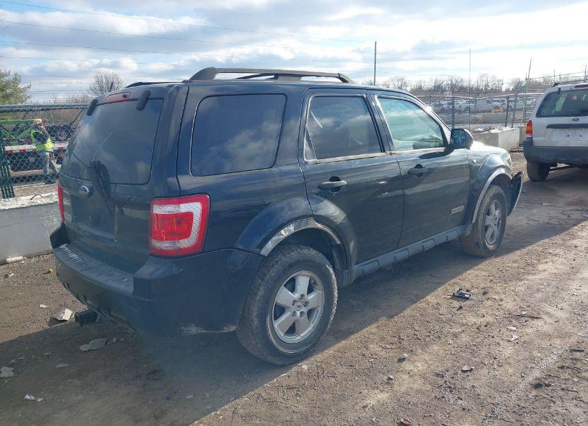 Photo 4 of 2008 Ford Escape XLT (VIN 1FMCU03108KD55221)