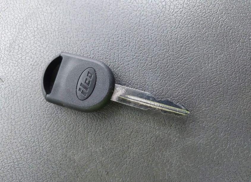 Photo 11 of 2005 Ford Escape XLT (VIN 1FMCU03115KE16359)