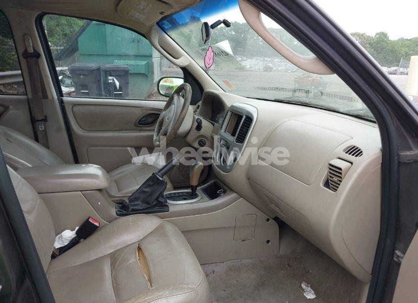 Photo 5 of 2006 Ford Escape XLT/XLT SPORT (VIN 1FMCU03116KB98490)