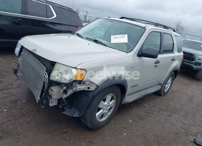 Photo 2 of 2008 Ford Escape XLT (VIN 1FMCU03118KB00402)