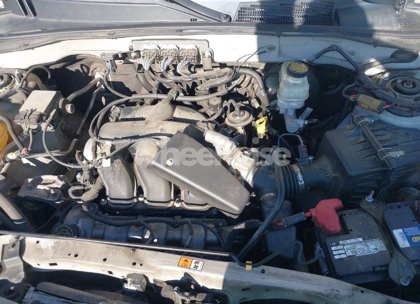 Photo 10 of 2008 Ford Escape XLT (VIN 1FMCU03118KB46165)