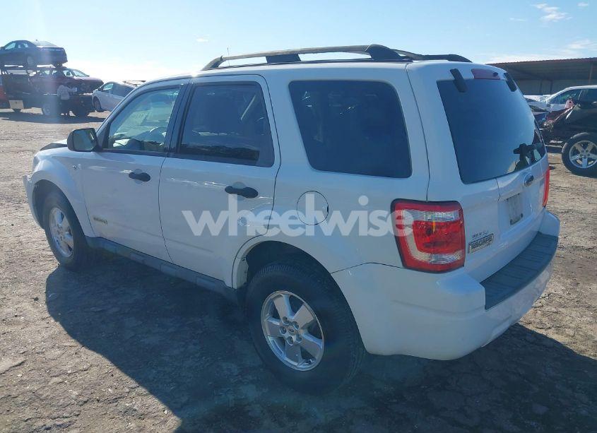 Photo 3 of 2008 Ford Escape XLT (VIN 1FMCU03118KB46165)