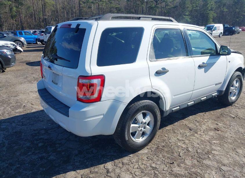 Photo 4 of 2008 Ford Escape XLT (VIN 1FMCU03118KB46165)