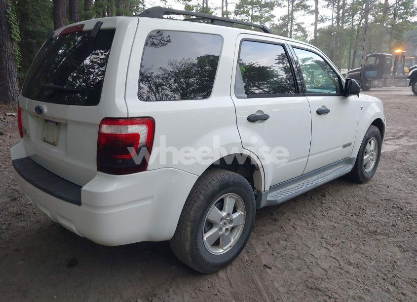 Photo 4 of 2008 Ford Escape XLT (VIN 1FMCU03118KB61510)