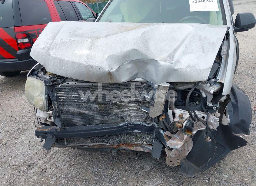 Photo 6 of 2008 Ford Escape XLT (VIN 1FMCU03118KD39884)