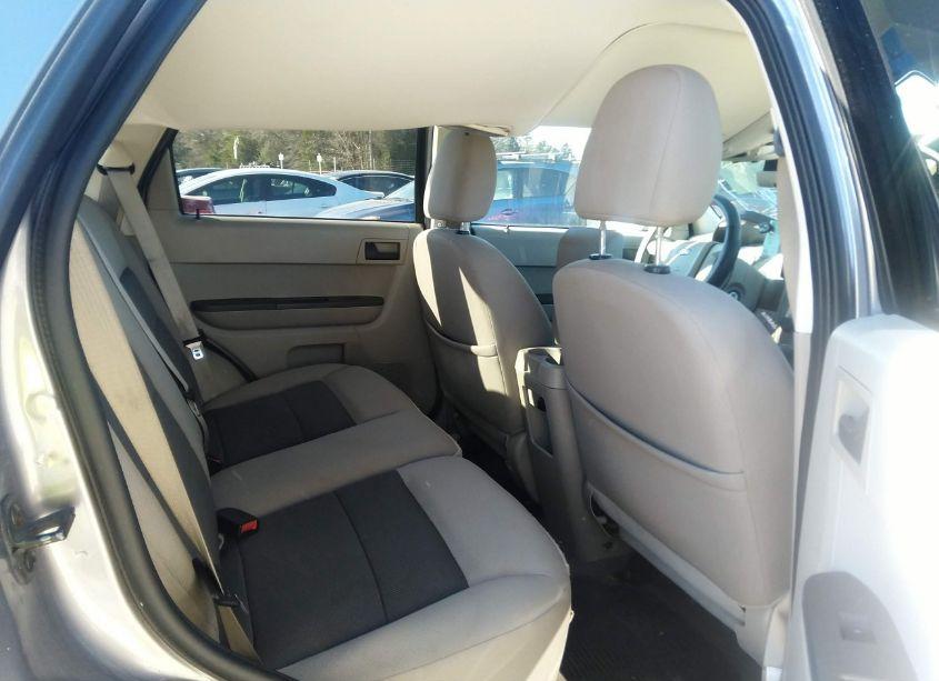 Photo 8 of 2008 Ford Escape XLT (VIN 1FMCU03118KE61256)