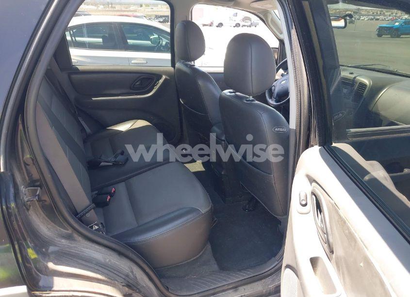 Photo 8 of 2003 Ford Escape XLT (VIN 1FMCU03123KD46447)