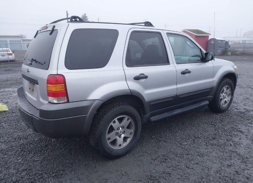 Photo 4 of 2005 Ford Escape XLT (VIN 1FMCU03125KA79796)