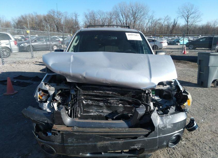 Photo 13 of 2005 Ford Escape XLT (VIN 1FMCU03125KB62516)